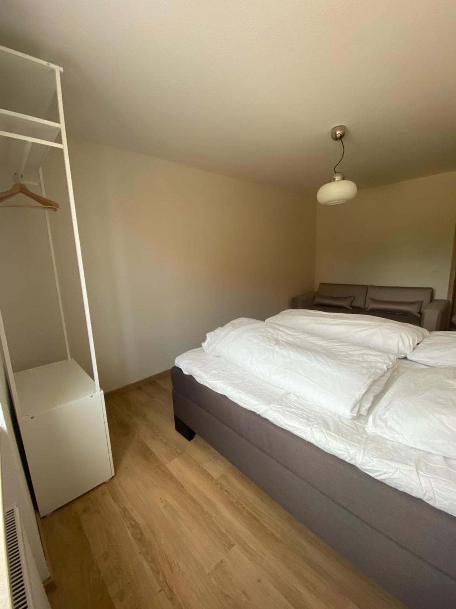 Ferienwohnung Feucht Eg Naturnah Parkplatz Wlan ภายนอก รูปภาพ